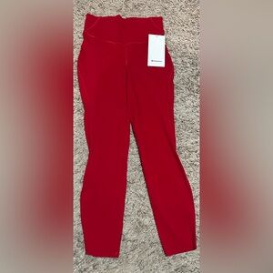 NWT Lululemon Base Pace HR Tight 25”